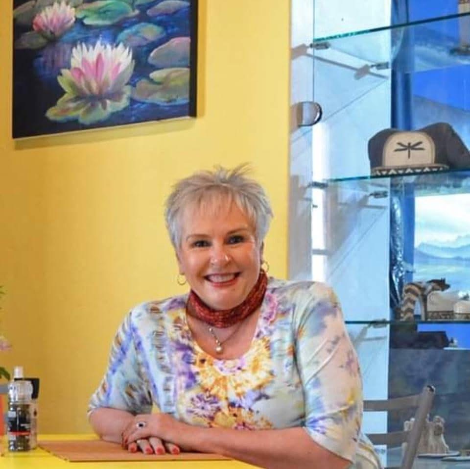 Riesa Maree in her Hermanus gallery